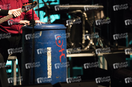 Konzert von Einstürzende Neubauten in Duisburg