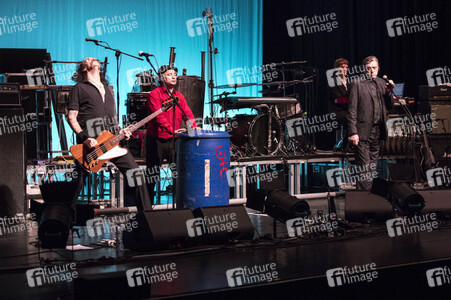 Konzert von Einstürzende Neubauten in Duisburg