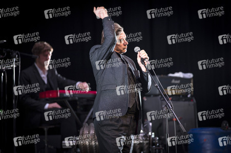 Konzert von Einstürzende Neubauten in Duisburg
