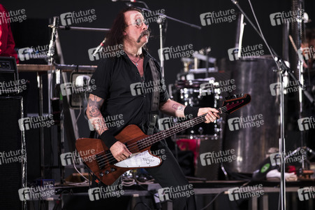 Konzert von Einstürzende Neubauten in Duisburg