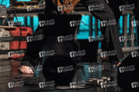 Konzert von Einstürzende Neubauten in Duisburg