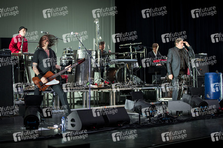 Konzert von Einstürzende Neubauten in Duisburg
