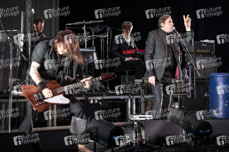 Konzert von Einstürzende Neubauten in Duisburg