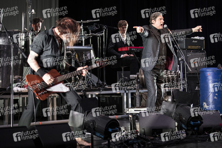 Konzert von Einstürzende Neubauten in Duisburg
