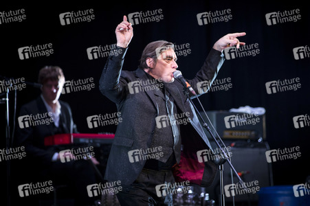 Konzert von Einstürzende Neubauten in Duisburg