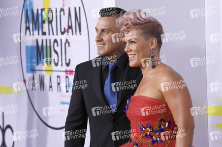 American Music Awards 2017 in Los Angeles