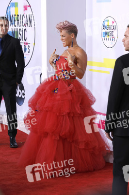 American Music Awards 2017 in Los Angeles