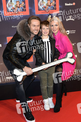 Weltpremiere 'Spiel mit der Zeit' in Berlin