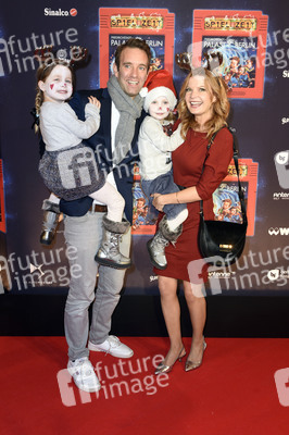 Weltpremiere 'Spiel mit der Zeit' in Berlin