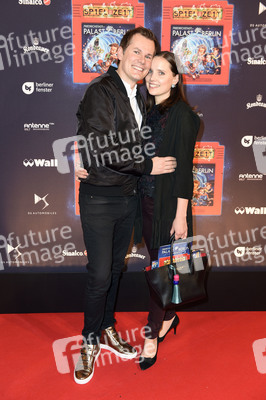 Weltpremiere 'Spiel mit der Zeit' in Berlin