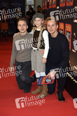 Weltpremiere 'Spiel mit der Zeit' in Berlin