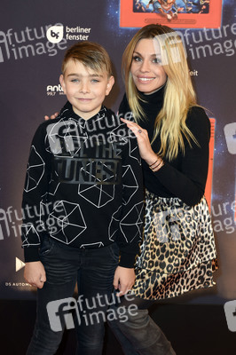 Weltpremiere 'Spiel mit der Zeit' in Berlin
