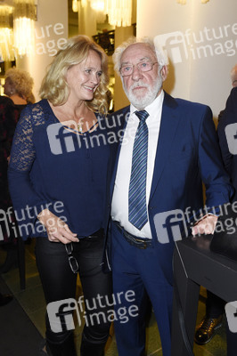 Weltpremiere 'Spiel mit der Zeit' in Berlin