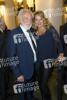 Weltpremiere 'Spiel mit der Zeit' in Berlin