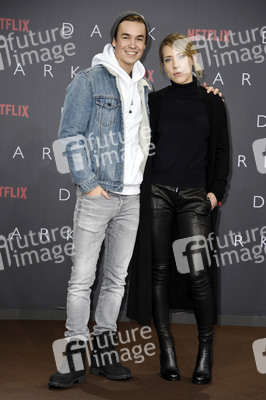 Serienpremiere 'Dark' in Berlin