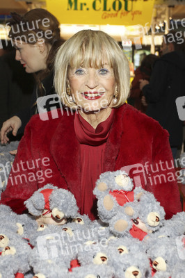 22. Charity Teddybären Verkauf in Hamburg