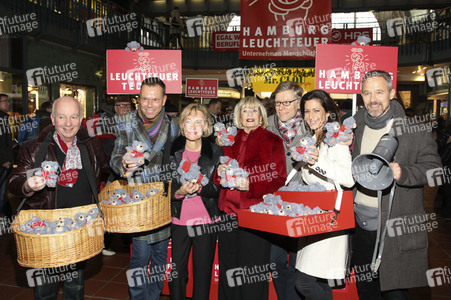 22. Charity Teddybären Verkauf in Hamburg