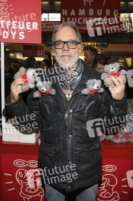 22. Charity Teddybären Verkauf in Hamburg