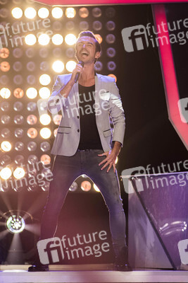 TV-Show 'Die Schlager des Jahres - Die große Show der Schlager, Stars und Storys 2017' in Suhl