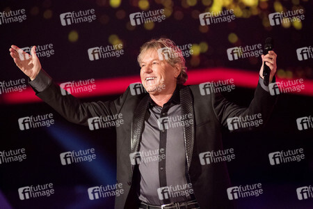 TV-Show 'Die Schlager des Jahres - Die große Show der Schlager, Stars und Storys 2017' in Suhl