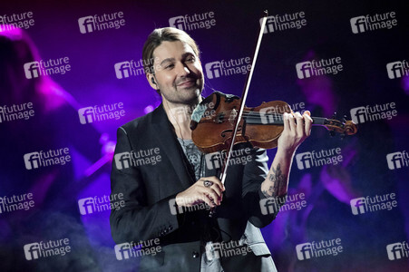 TV-Show 'Die Schlager des Jahres - Die große Show der Schlager, Stars und Storys 2017' in Suhl