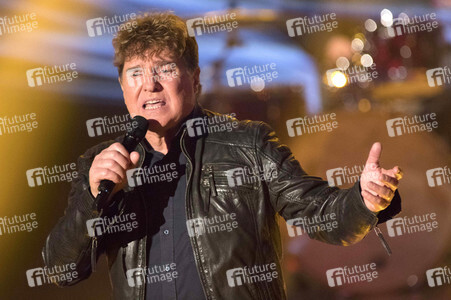 TV-Show 'Die Schlager des Jahres - Die große Show der Schlager, Stars und Storys 2017' in Suhl