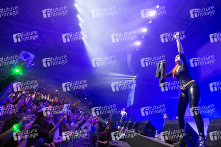 Die Mega 90er Live - Das Party-Festival-Konzert in Hamburg