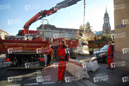 Sicherheitsmaßnahmen beim Striezelmarkt in Dresden