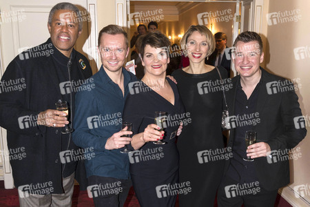 Show-Premiere 'Gayle Tufts - Very Christmas' in Berlin