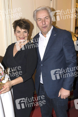 Show-Premiere 'Gayle Tufts - Very Christmas' in Berlin