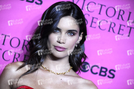 Victoria's Secret Fashion Show Viewing Party 2017 in  New York