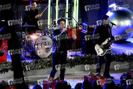 Rockefeller Center Christmas Tree Lighting Ceremony 2017