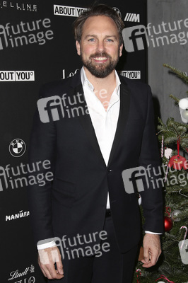 Lena Gerckes Christmas Dinner Party 2017 in Hamburg