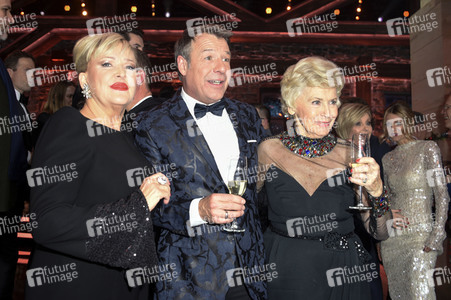TV-Show 'Heiligabend mit Carmen Nebel' 2017 in München