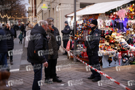 Sprengstofffund auf Weihnachtsmarkt in Potsdam