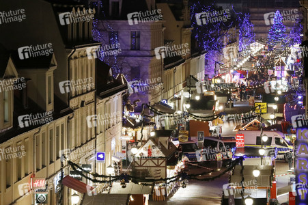 Sprengstofffund auf Weihnachtsmarkt in Potsdam