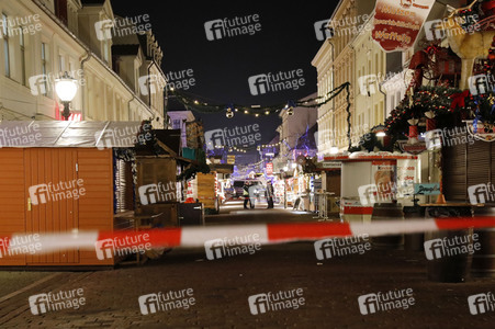 Sprengstofffund auf Weihnachtsmarkt in Potsdam