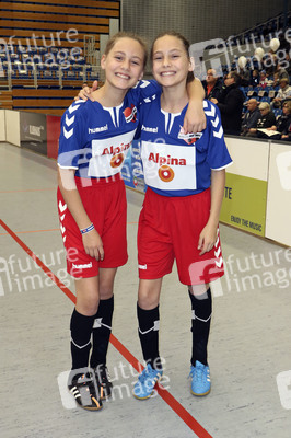 Benefiz-Fußballspiel 'Kicken mit Herz' 2017 in Hamburg