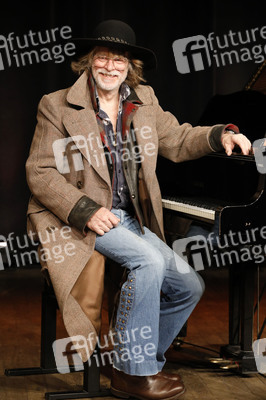 Showcase mit Helge Schneider in München