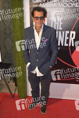Filmpremiere 'And the Winner Isn't' in Beverly Hills