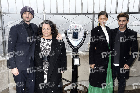 Empire State Building Lighting Ceremony mit dem Cast von 'The Greatest Showman' in New York