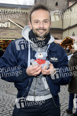 Teddyverkauf der Münchner Aidshilfe e.V. in München