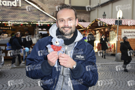 Teddyverkauf der Münchner Aidshilfe e.V. in München