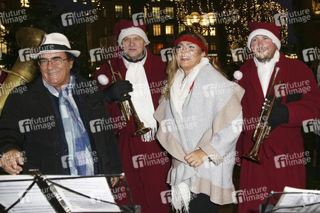 Al Bano und Romina Power auf dem Weihnachtsmarkt in Hamburg