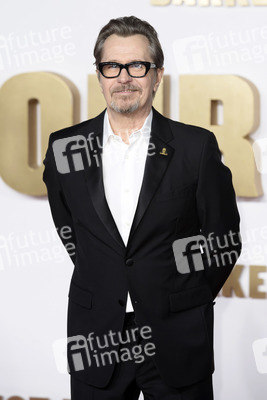 Filmpremiere 'Die dunkelste Stunde' in London