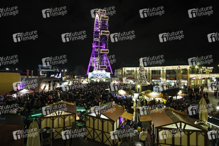 Der Wintermarkt am Riesenradplatz in Wien
