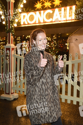 Premiere des 14. Roncalli Weihnachtscircus in Berlin