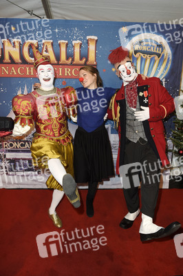 Premiere des 14. Roncalli Weihnachtscircus in Berlin