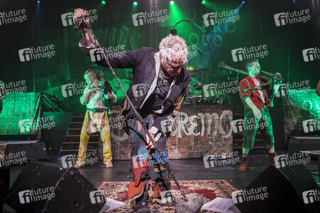 Konzert von In Extremo Perform in Osnabrück
