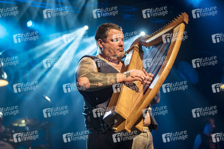 Konzert von In Extremo Perform in Osnabrück